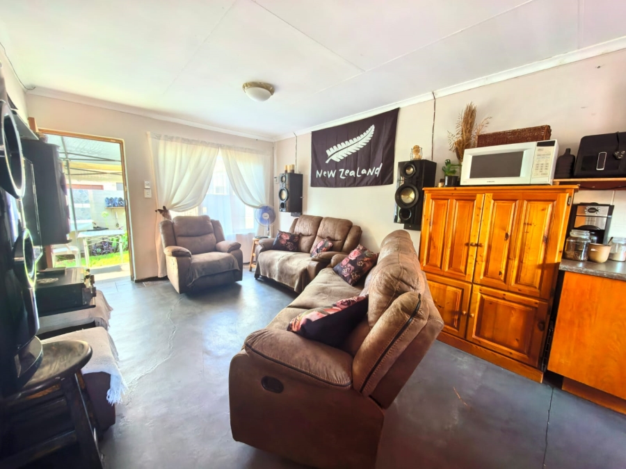 3 Bedroom Property for Sale in Vaalpark Free State